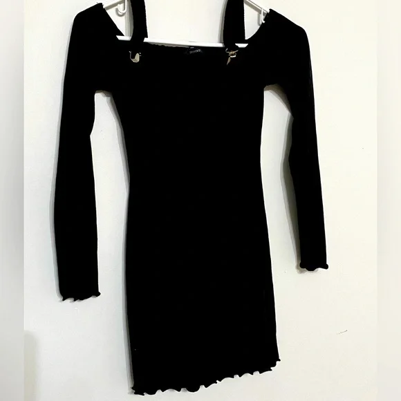 long sleeve tight fitted black dress FITTED LONG SLEEVE MINI DRESS Large / Black main image 1